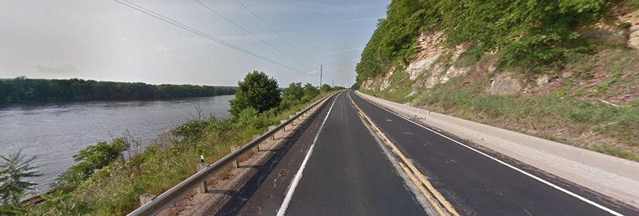Is the Great River Road Great Because of the River or Because of the Road? Is the Great River Road Great Because of the River or Because of the Road?